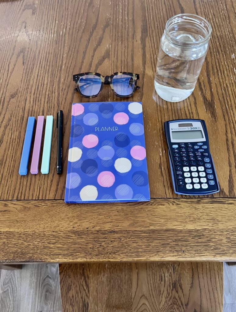 One income family budget planning stay at home mom